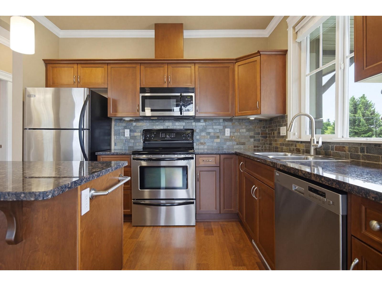 403 2068 Sandalwood Crescent, Abbotsford, British Columbia  V2S 3H6 - Photo 9 - R3126278