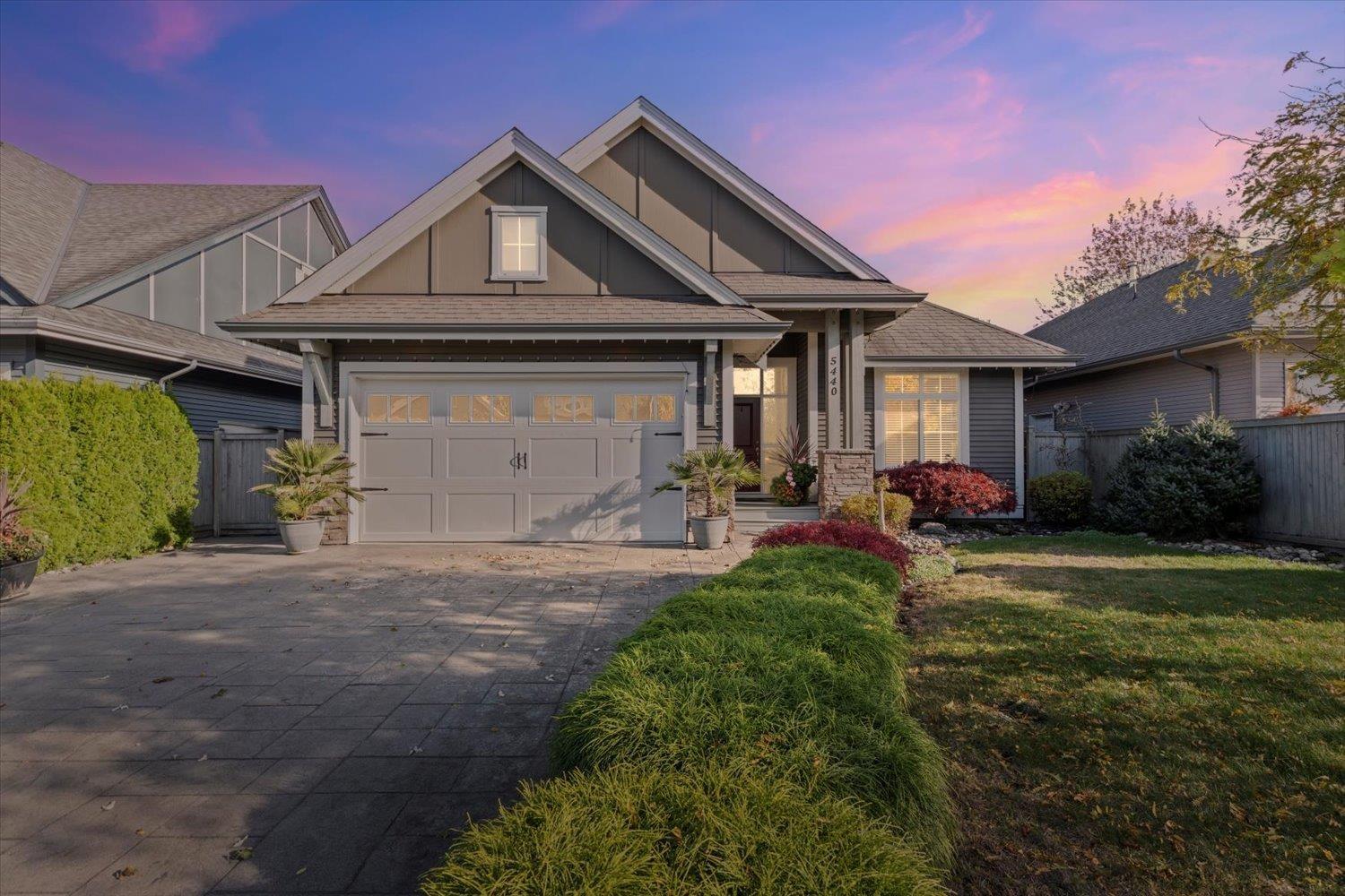 5440 Chinook Street, Sardis South, Chilliwack, British Columbia  V2R 0T4 - Photo 3 - R3126566