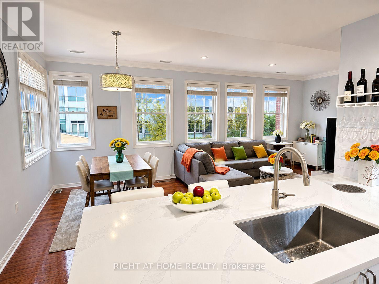 221 - 760 Lawrence Avenue W, Toronto, Ontario M6A 3E7 - Photo 4 - W13160330