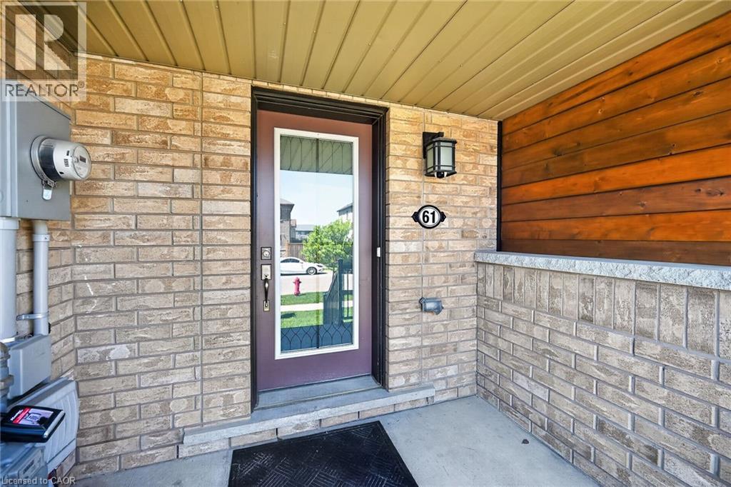 61 Prestwick Street, Stoney Creek, Ontario  L8J 0K6 - Photo 4 - 40832720