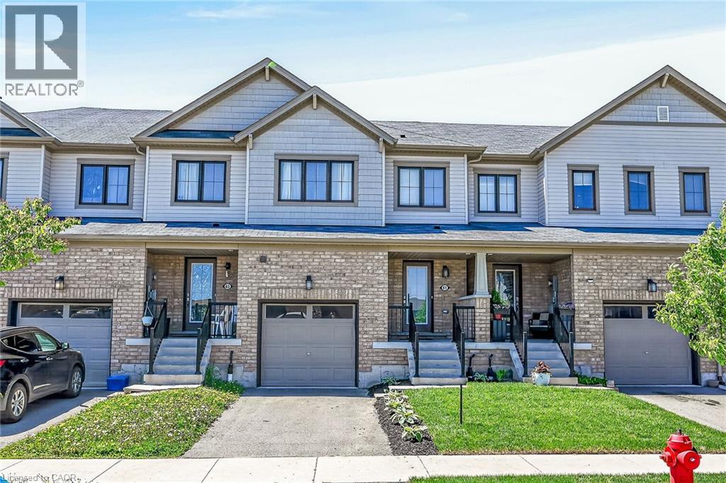 61 Prestwick Street, Stoney Creek, Ontario  L8J 0K6 - Photo 2 - 40832720