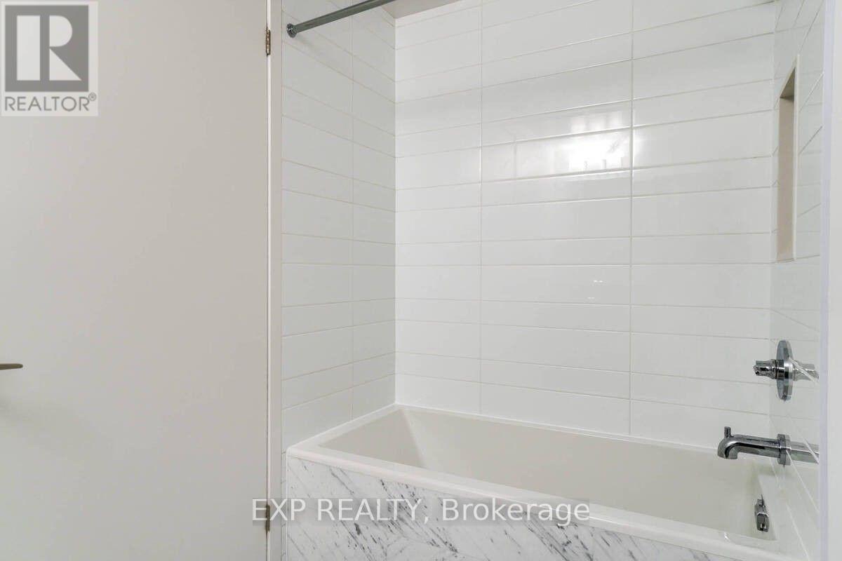 813 - 38 Iannuzzi Street, Toronto, Ontario  M5V 0S2 - Photo 27 - C13161356