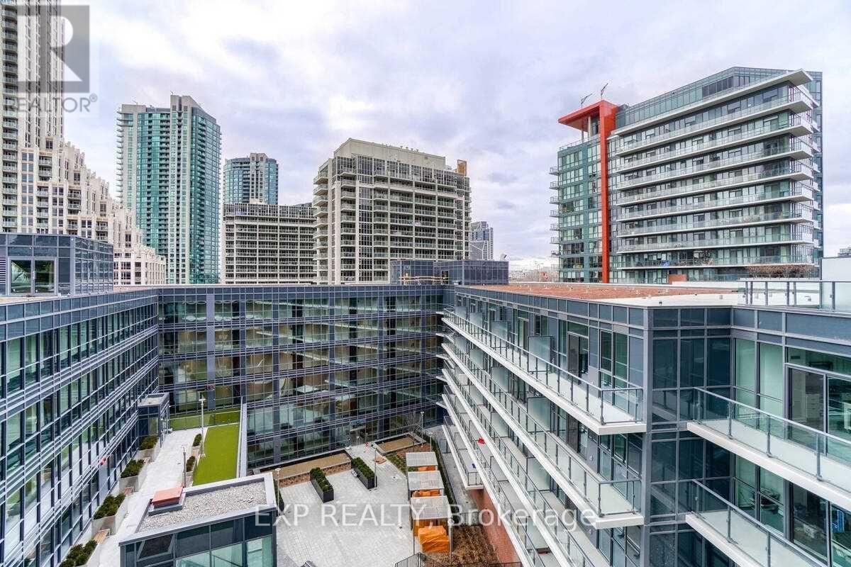 813 - 38 Iannuzzi Street, Toronto, Ontario  M5V 0S2 - Photo 24 - C13161356