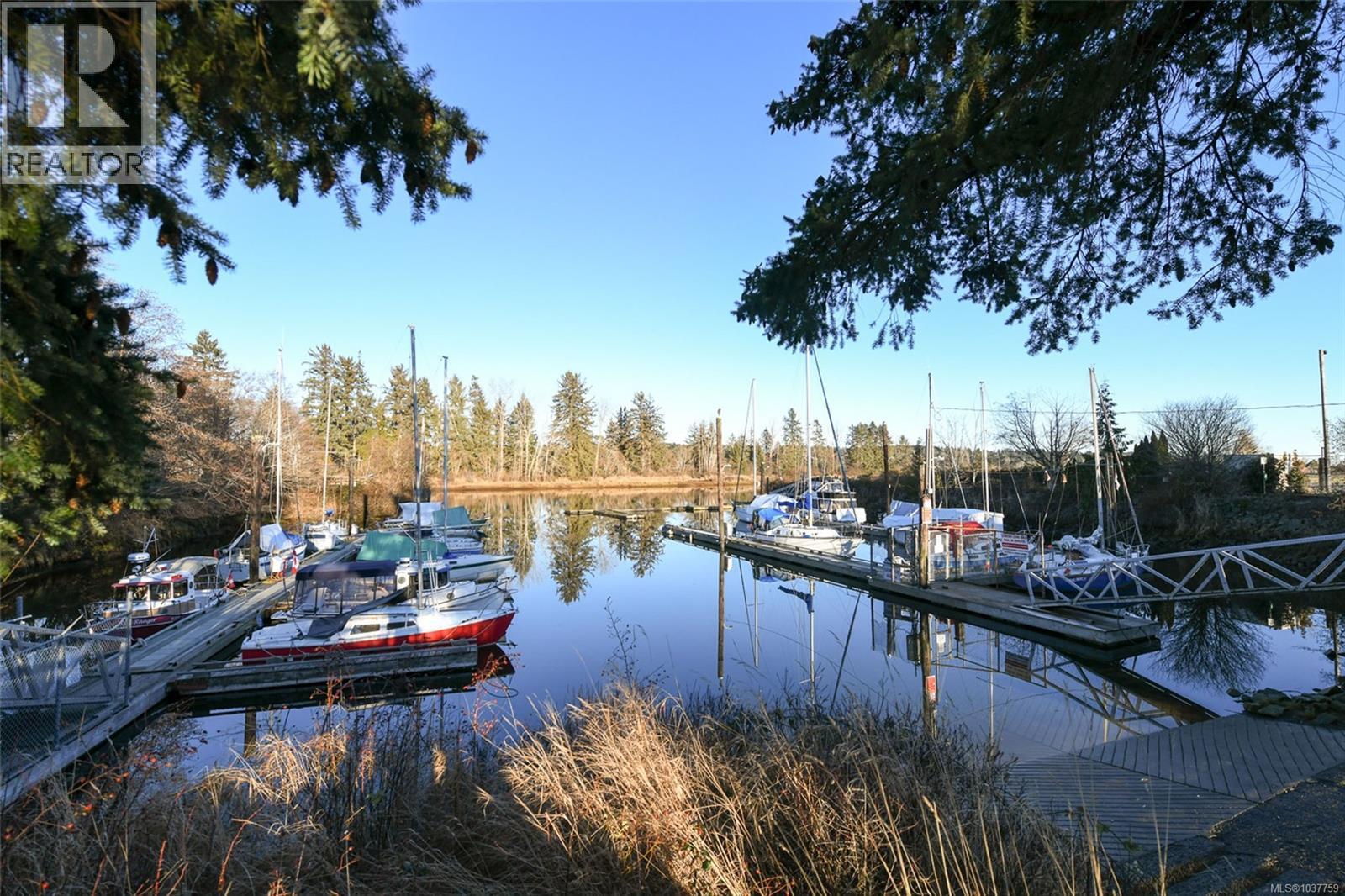 22 115 20th St, Courtenay, British Columbia  V9N 8B1 - Photo 31 - 1037759