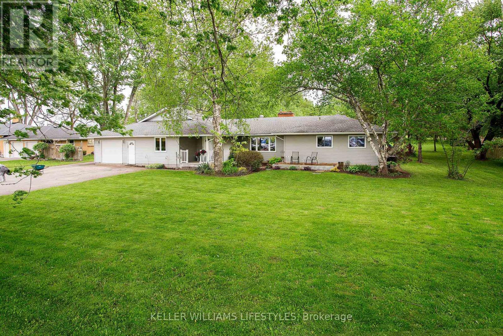 1468 GAINSBOROUGH ROAD, London North, Ontario