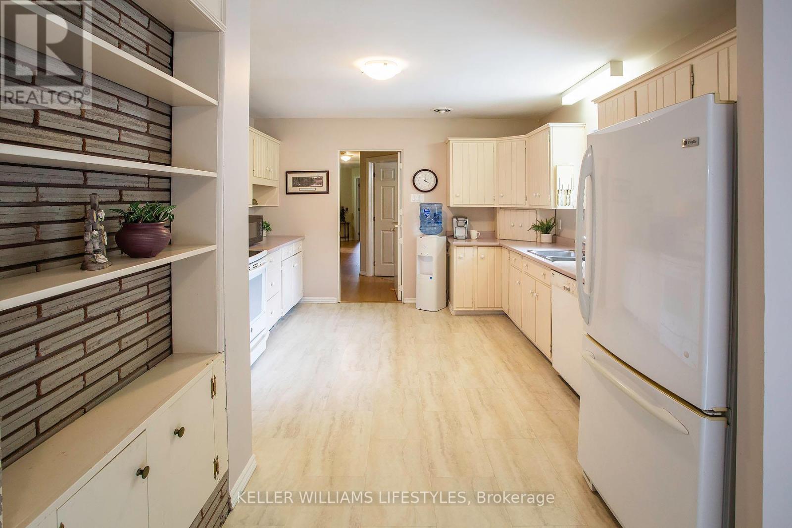 1468 Gainsborough Road, London North, Ontario  N6H 5L2 - Photo 20 - X13164298