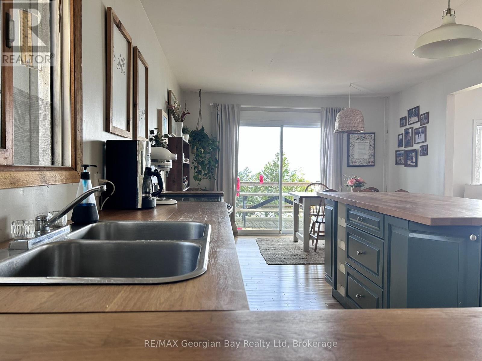 589 Mkade Kegwin Miikan Road, Christian Island 30, Ontario  L9M 0A9 - Photo 27 - S13161928