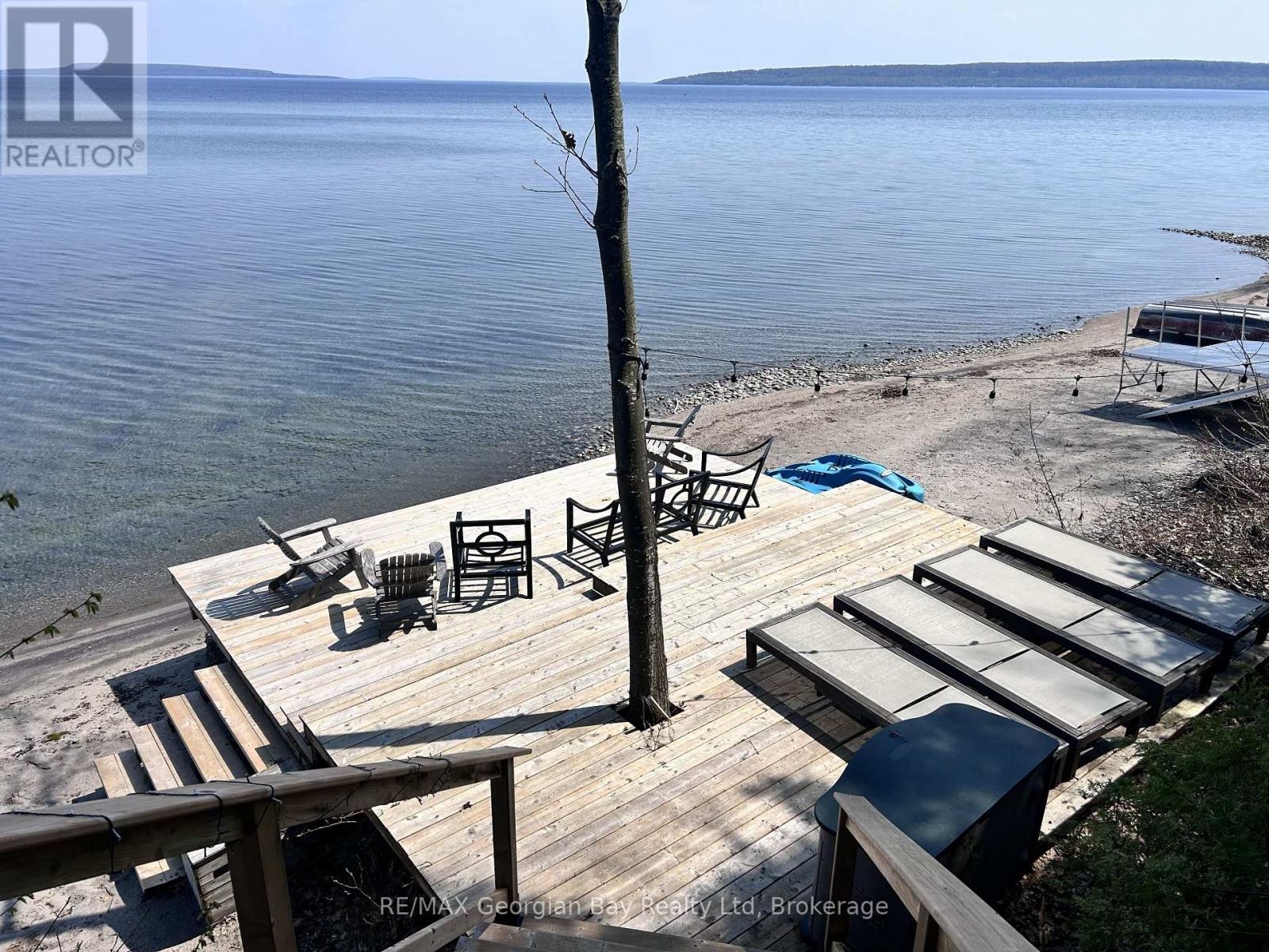 589 Mkade Kegwin Miikan Road, Christian Island 30, Ontario  L9M 0A9 - Photo 8 - S13161928