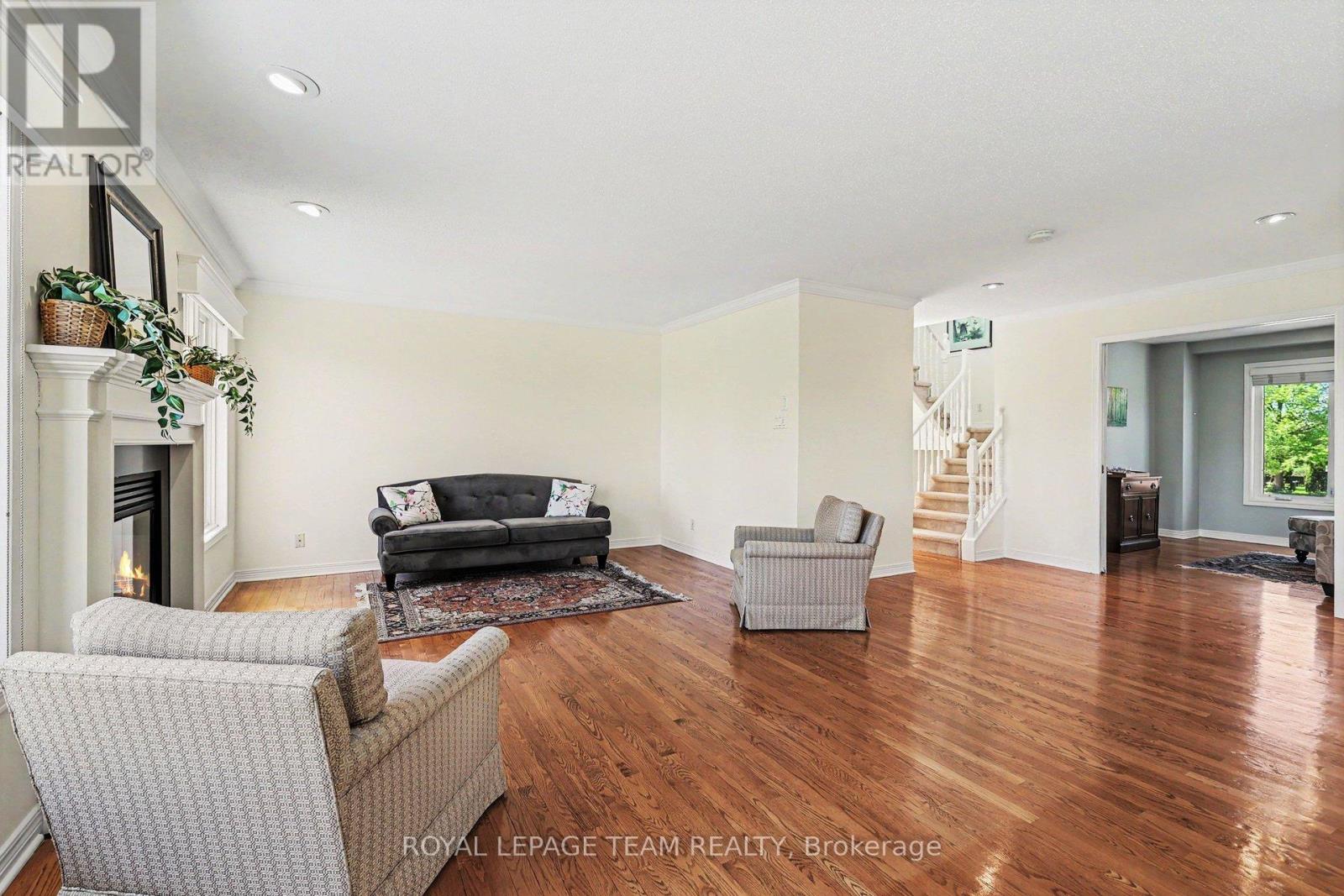 12 Catherwood Court, Ottawa, Ontario  K2K 2K1 - Photo 7 - X13164222