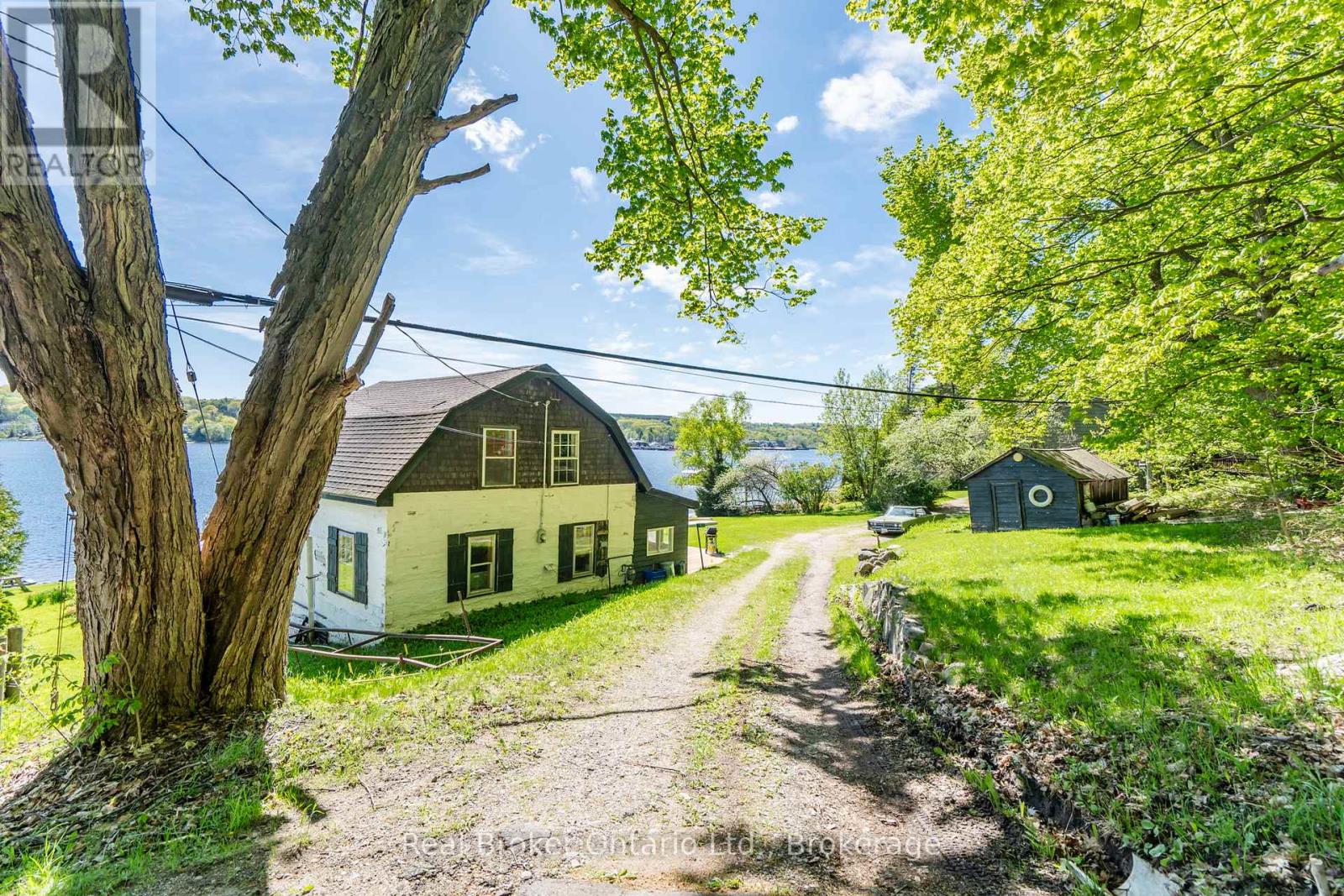 437 Champlain Road, Penetanguishene, Ontario  L9M 1S5 - Photo 30 - S13164170