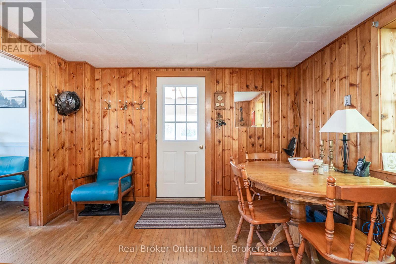 437 Champlain Road, Penetanguishene, Ontario  L9M 1S5 - Photo 12 - S13164170