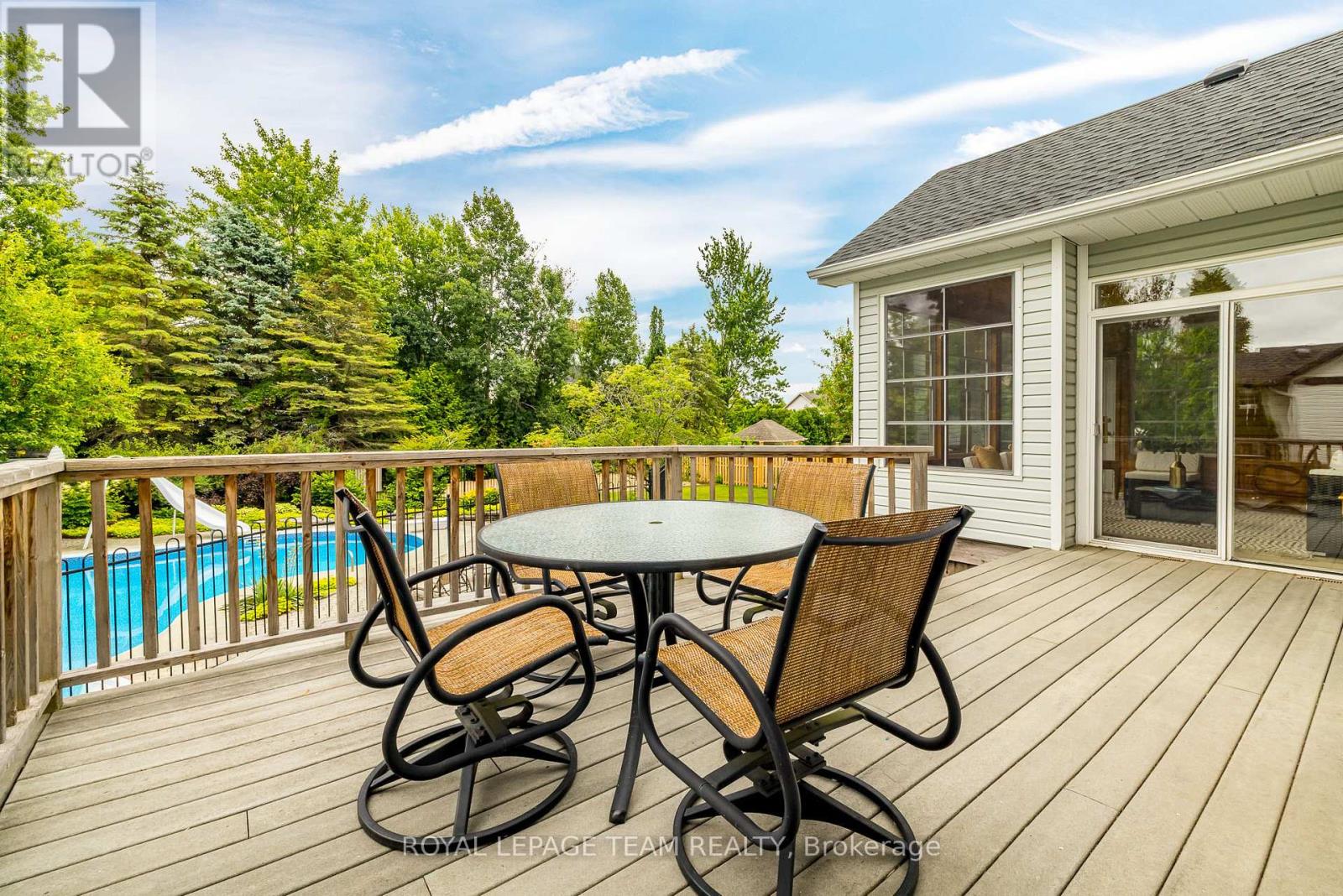10 Beechgrove Gardens, Ottawa, Ontario  K2S 1W5 - Photo 36 - X13164206