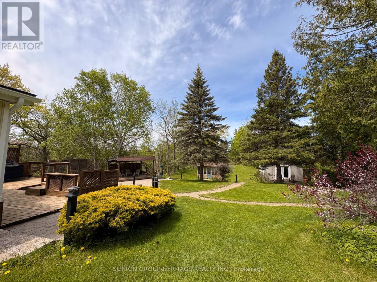 2460 Sixth Concession Road, Pickering, Ontario  L0H 1H0 - Photo 2 - E13158554