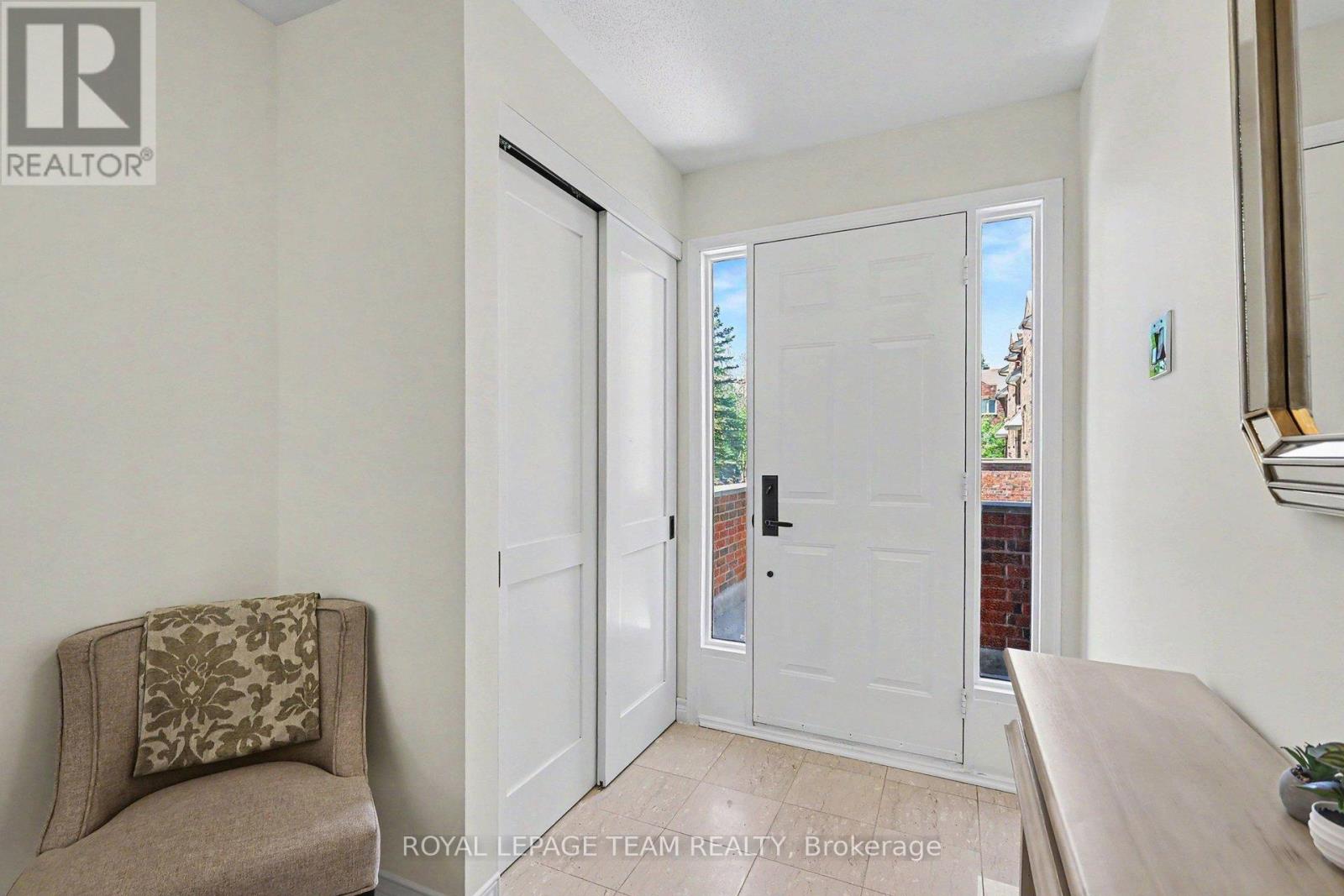 12 Catherwood Court, Ottawa, Ontario  K2K 2K1 - Photo 5 - X13164222