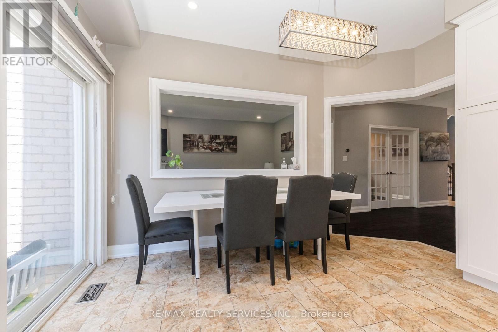 29 Sir Jacobs Crescent, Brampton, Ontario  L7A 3V2 - Photo 14 - W13161468