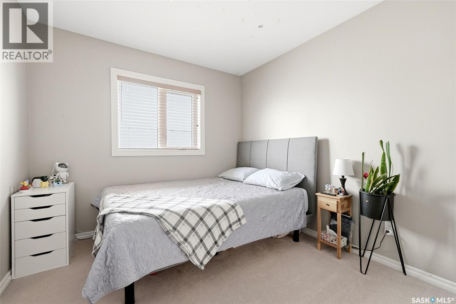 2090 Laurier Bay E, Regina, Saskatchewan  S4V 0P6 - Photo 18 - SK036785