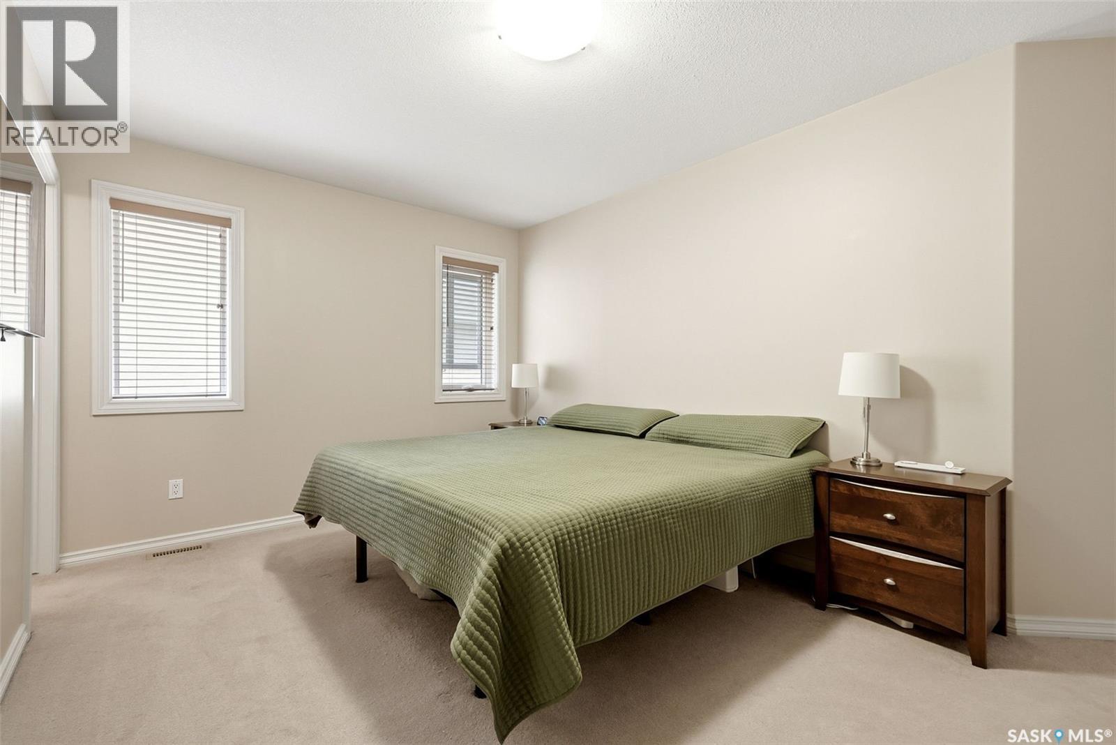 2090 Laurier Bay E, Regina, Saskatchewan  S4V 0P6 - Photo 14 - SK036785