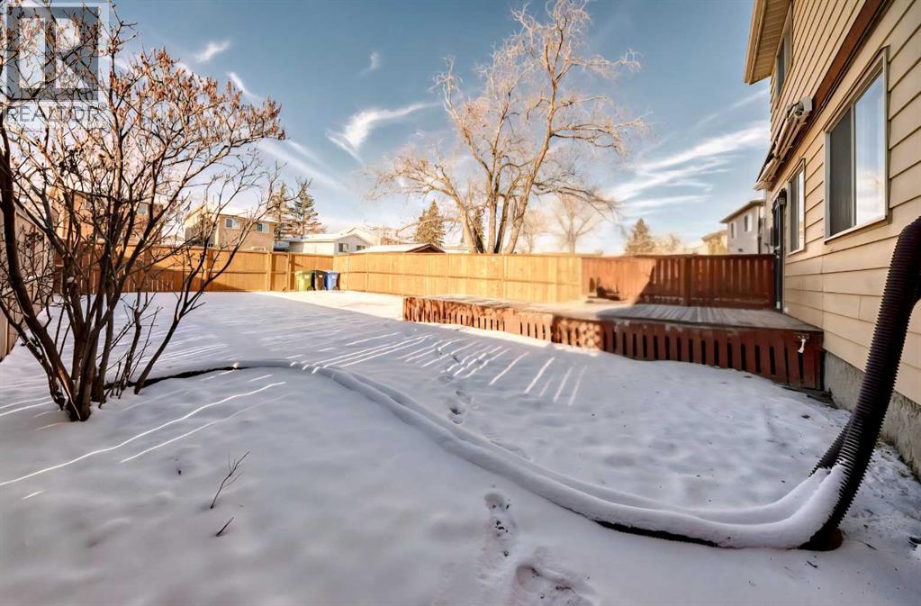 60 Erin Mount Crescent SE, Calgary, Alberta  T2B 2S3 - Photo 27 - A2297986