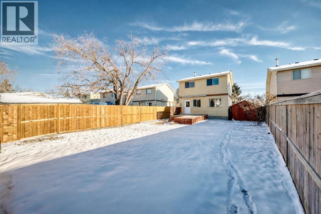 60 Erin Mount Crescent SE, Calgary, Alberta  T2B 2S3 - Photo 29 - A2297986