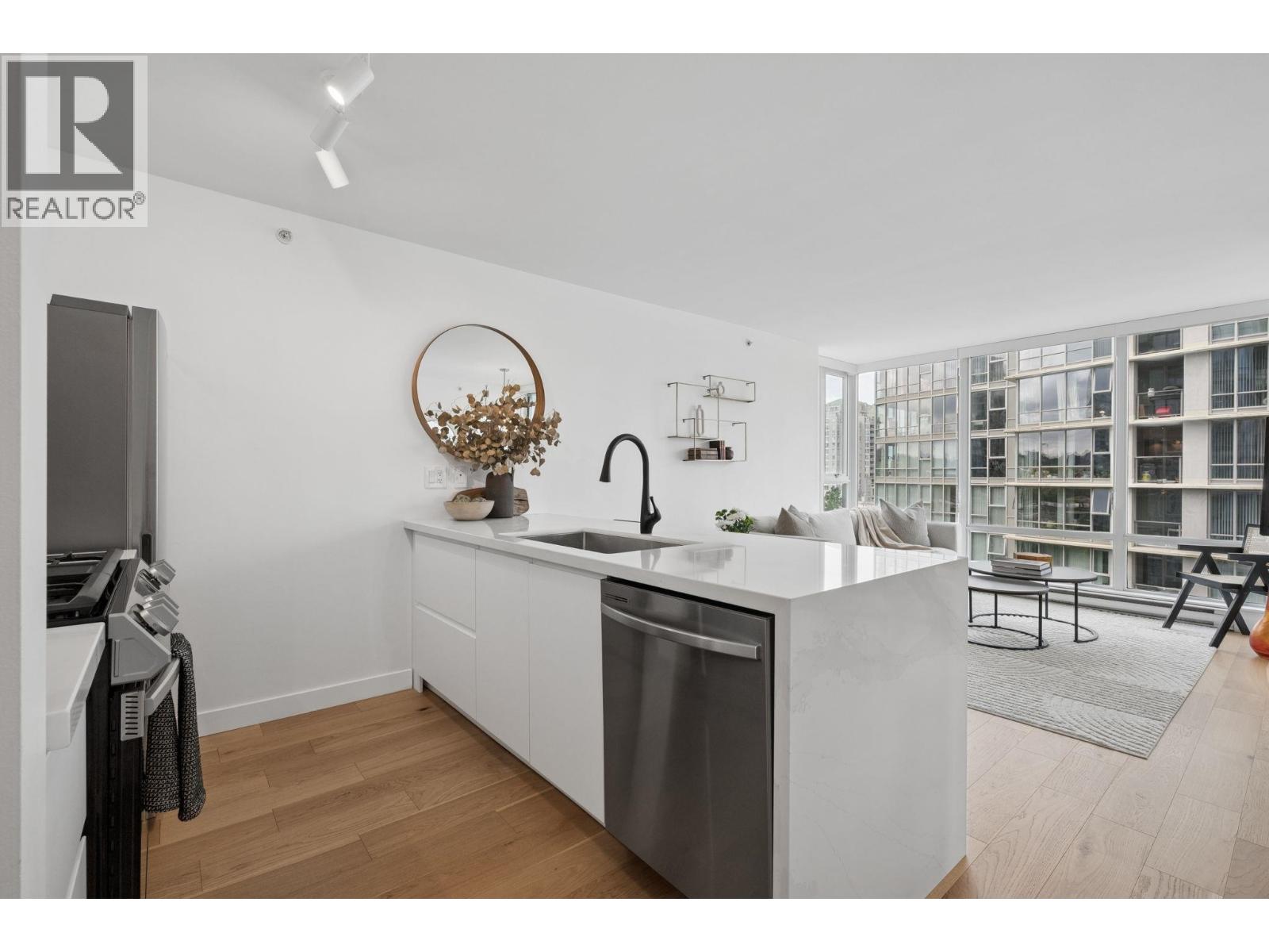 1208 1495 Richards Street, Vancouver, British Columbia  V6Z 3E3 - Photo 5 - R3126968