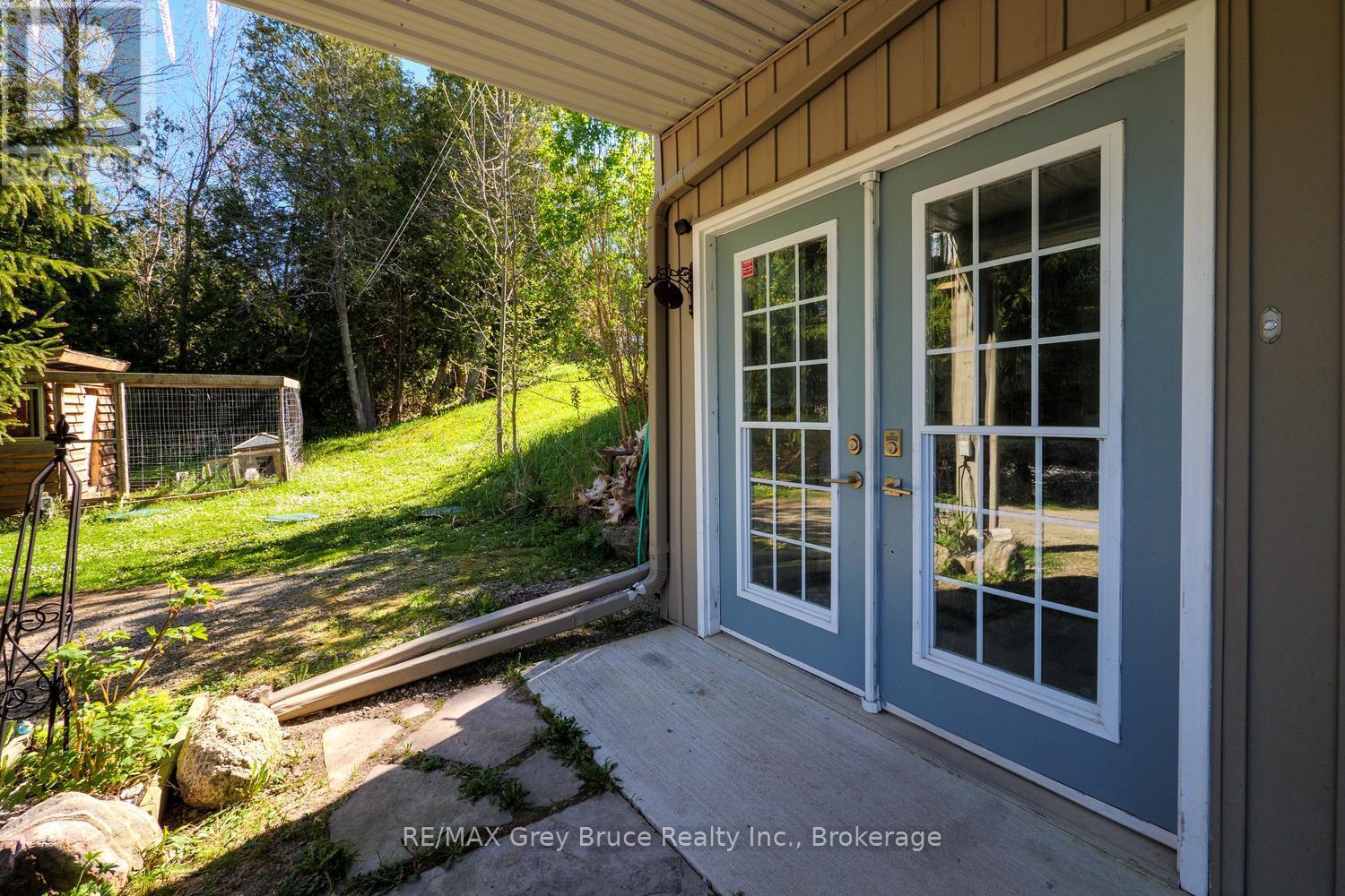 501192 Grey 1 Road, Georgian Bluffs, Ontario  N0H 2T0 - Photo 4 - X13164342