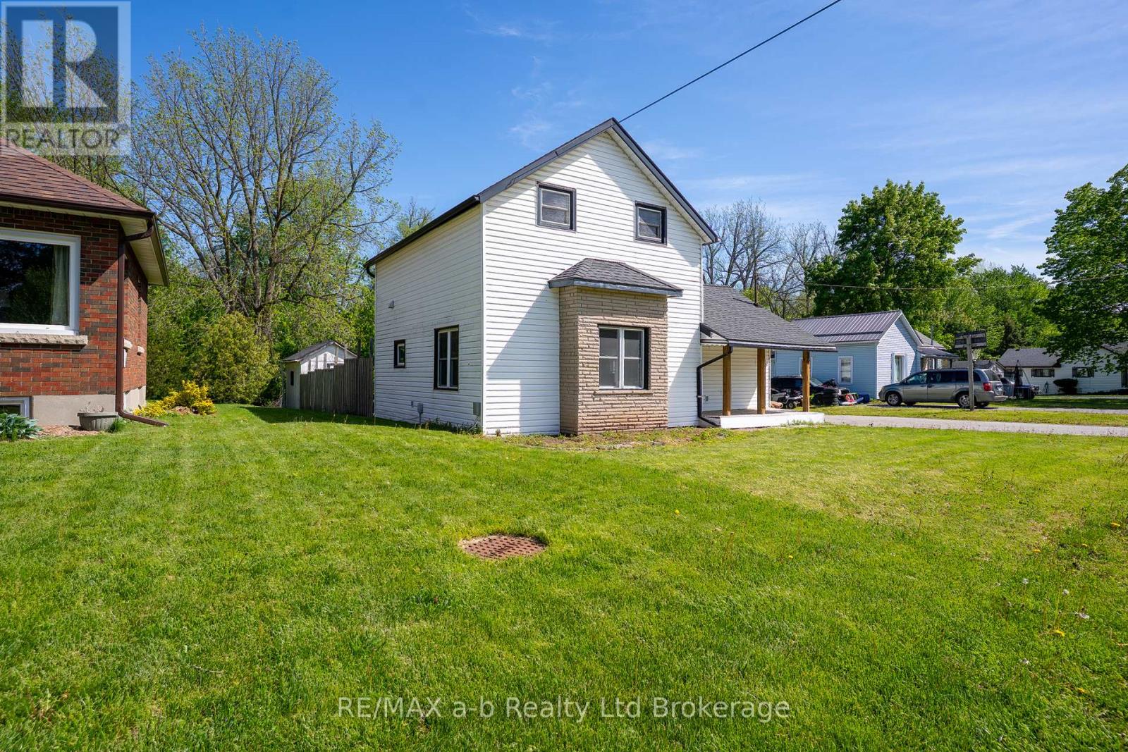 24 Carman Street, Norwich, Ontario  N0J 1P0 - Photo 2 - X13161788