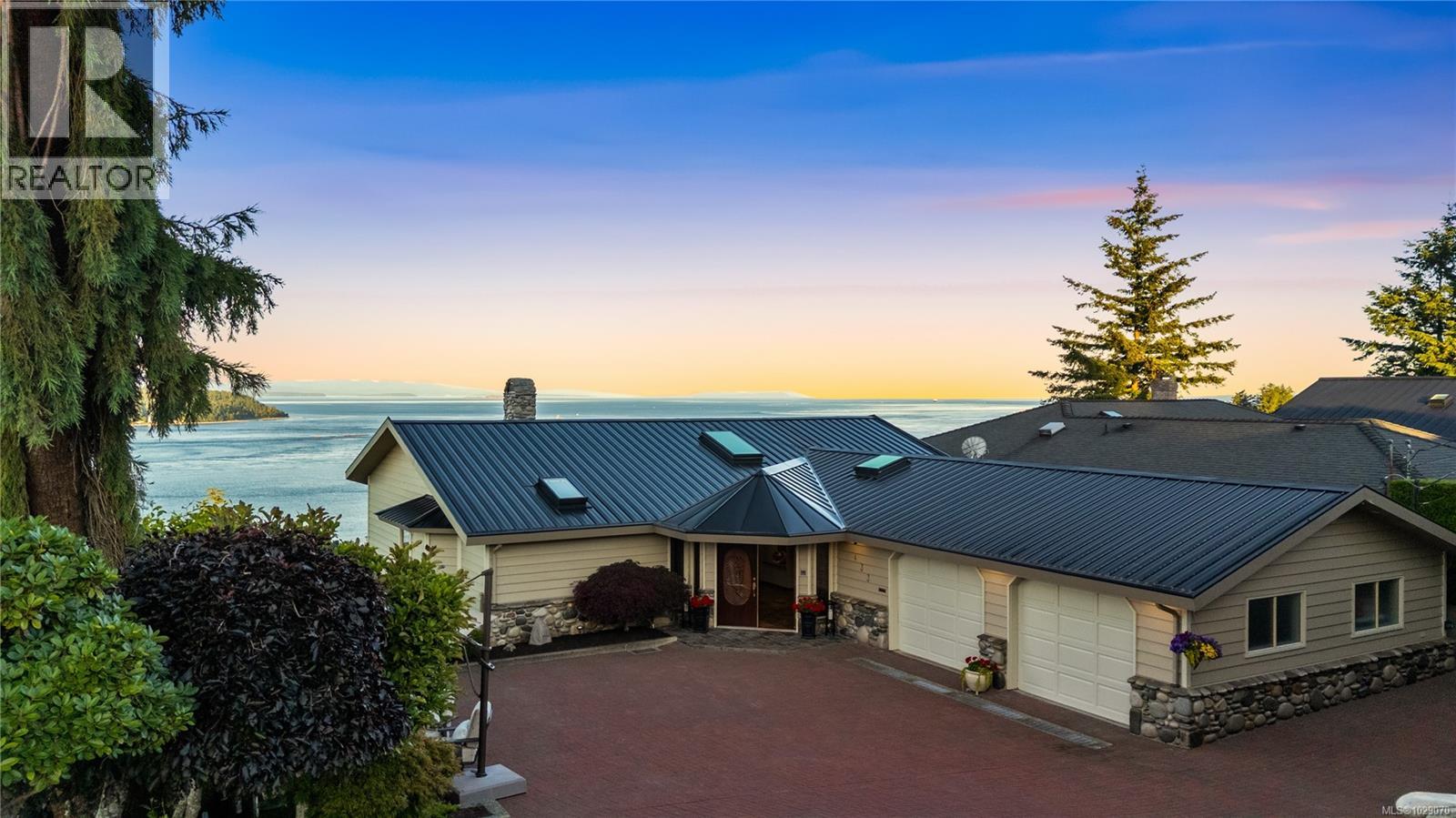 433 Eagle Ridge Rd, Campbell River, British Columbia  V9W 6B4 - Photo 3 - 1029070