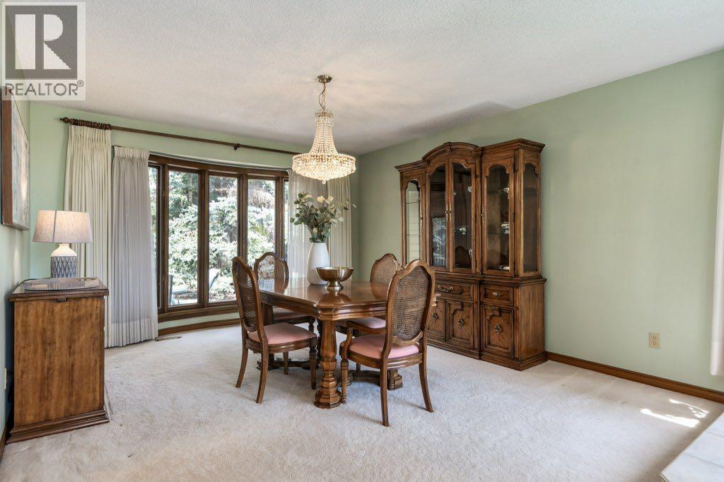 152 Coach Grove Place SW, Calgary, Alberta  T3H 1J2 - Photo 9 - A2311820