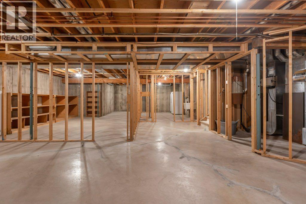 152 Coach Grove Place SW, Calgary, Alberta  T3H 1J2 - Photo 31 - A2311820