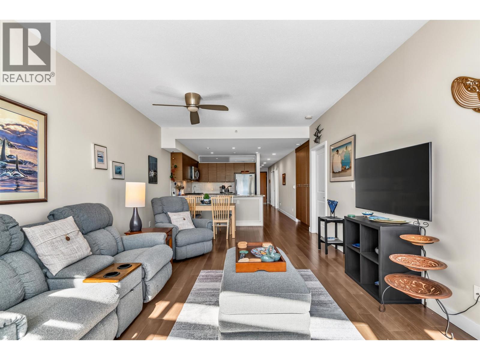 402 5725 Teredo Street, Sechelt, British Columbia  V7Z 0J7 - Photo 7 - R3127001