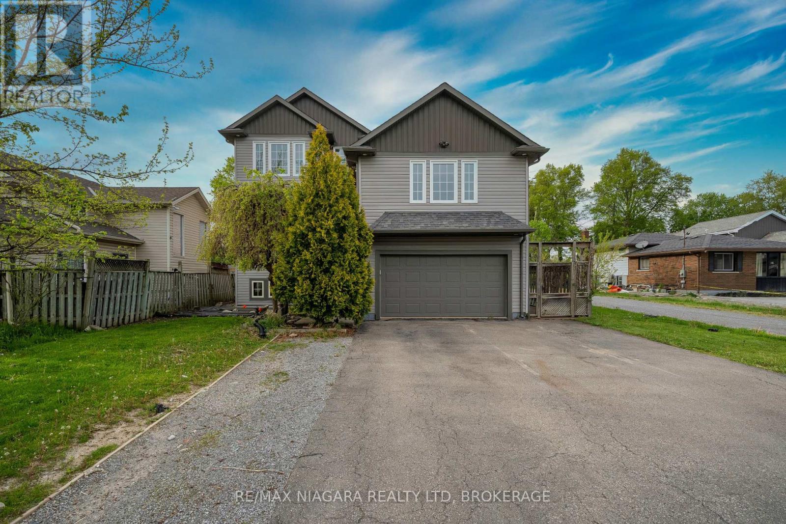 178 Rykert Street, St. Catharines, Ontario  L2S 2B7 - Photo 1 - X13161212