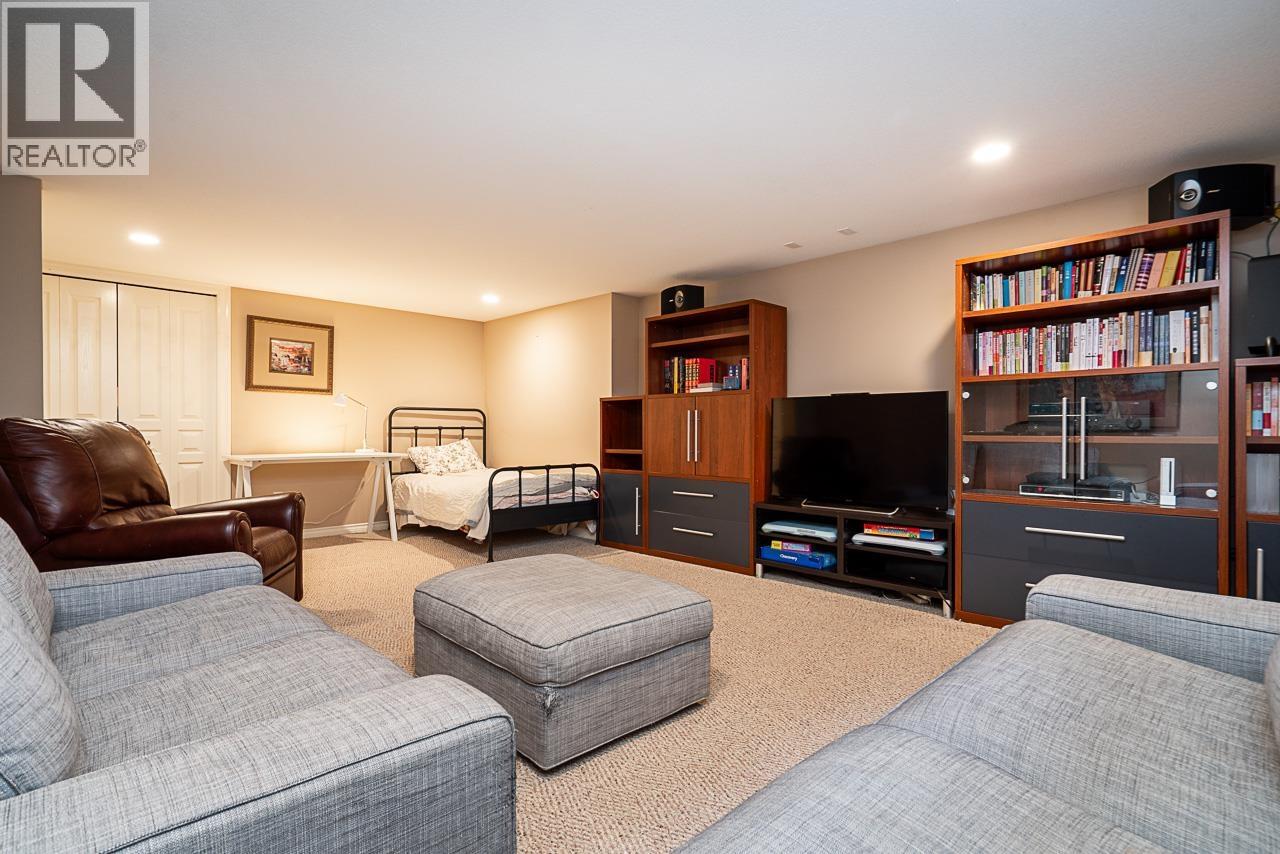 76 Eagle Pass, Port Moody, British Columbia  V3H 5E7 - Photo 30 - R3126998
