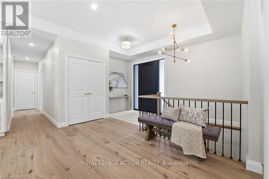 3 Kings Lane, Brant, Ontario  N0E 1R0 - Photo 5 - X12709544