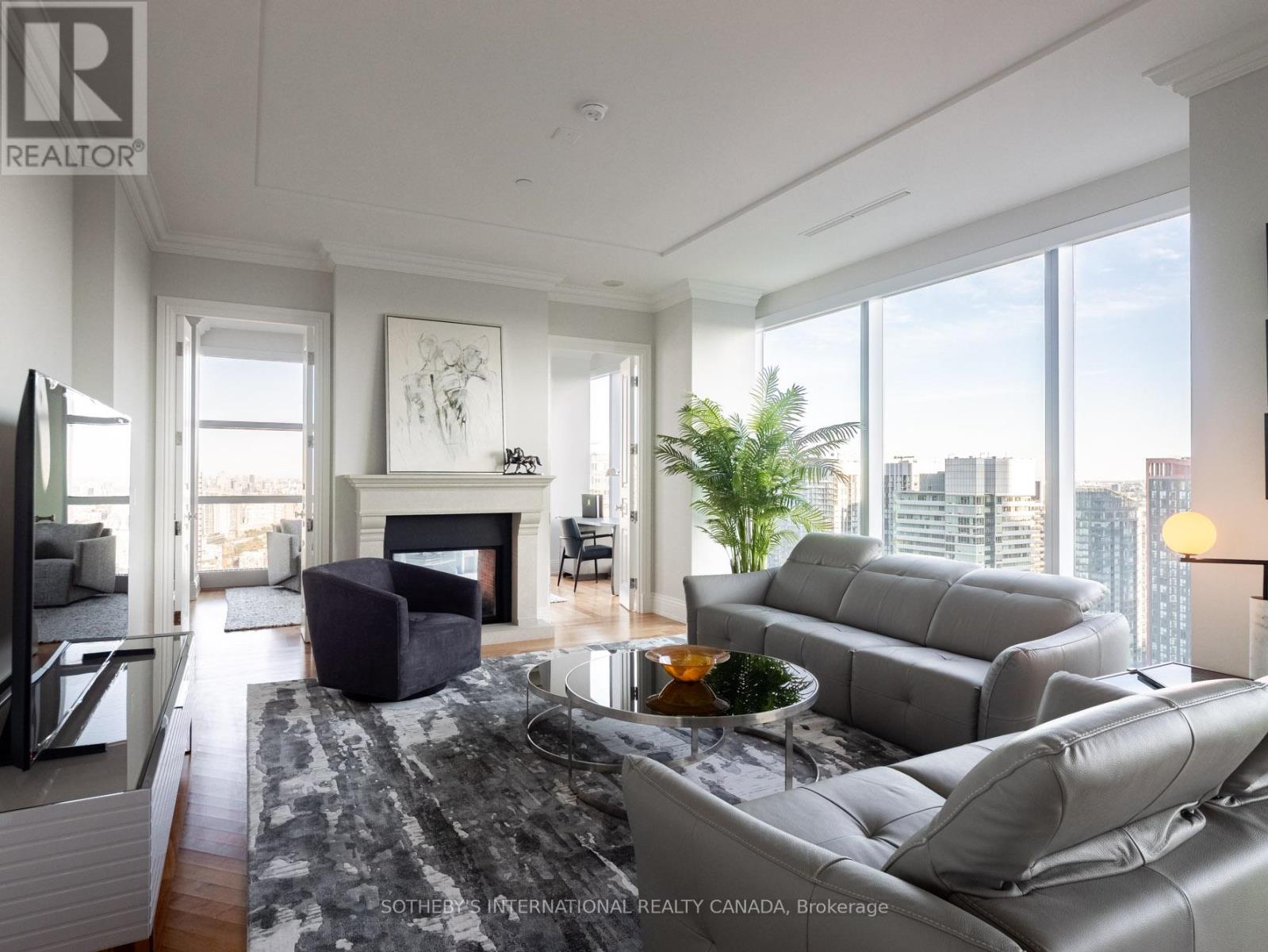 4301 - 183 Wellington Street W, Toronto, Ontario  M5V 0A1 - Photo 4 - C13164194