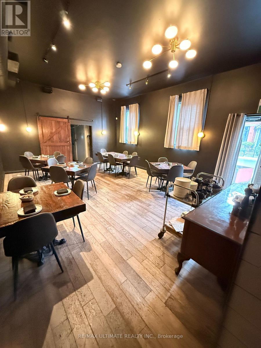 119 Harbord Street, Toronto, Ontario M5S 1G7 - Photo 4 - C13164210