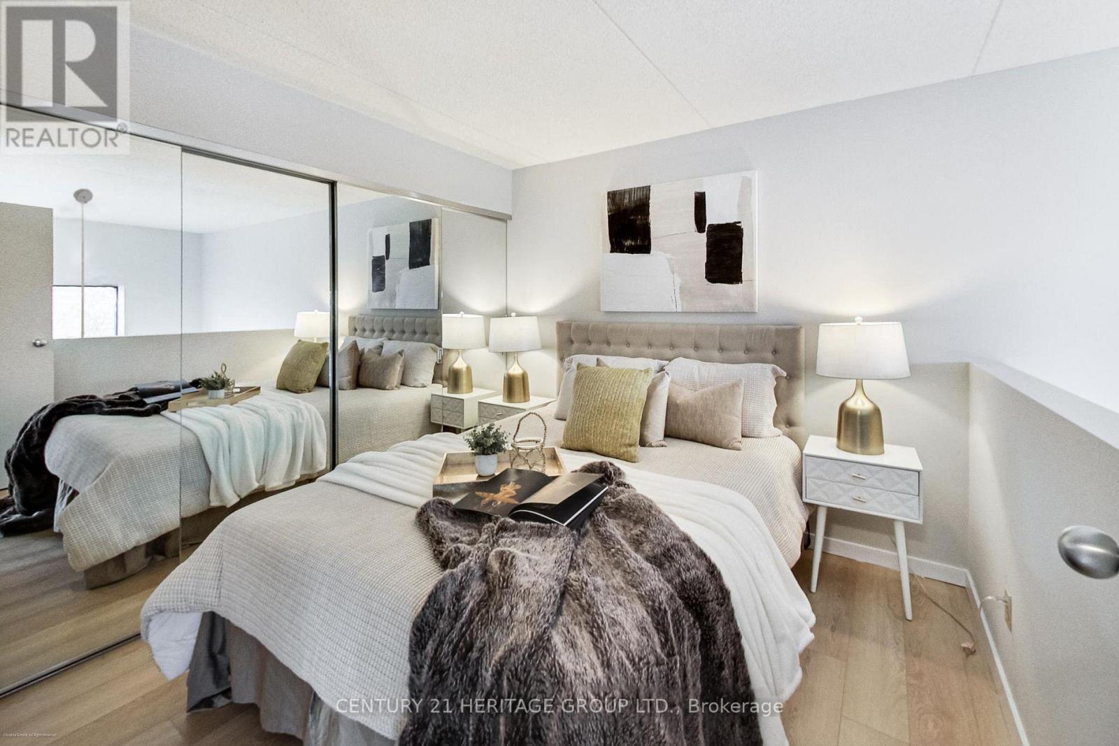 404 - 393 King Street E, Toronto, Ontario M5A 1L3 - Photo 16 - C13164258