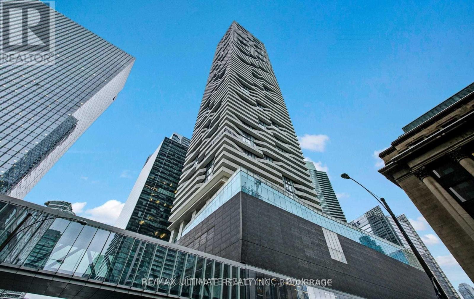 4203 - 88 Harbour Street, Toronto, Ontario  M5J 0C3 - Photo 1 - C13164356