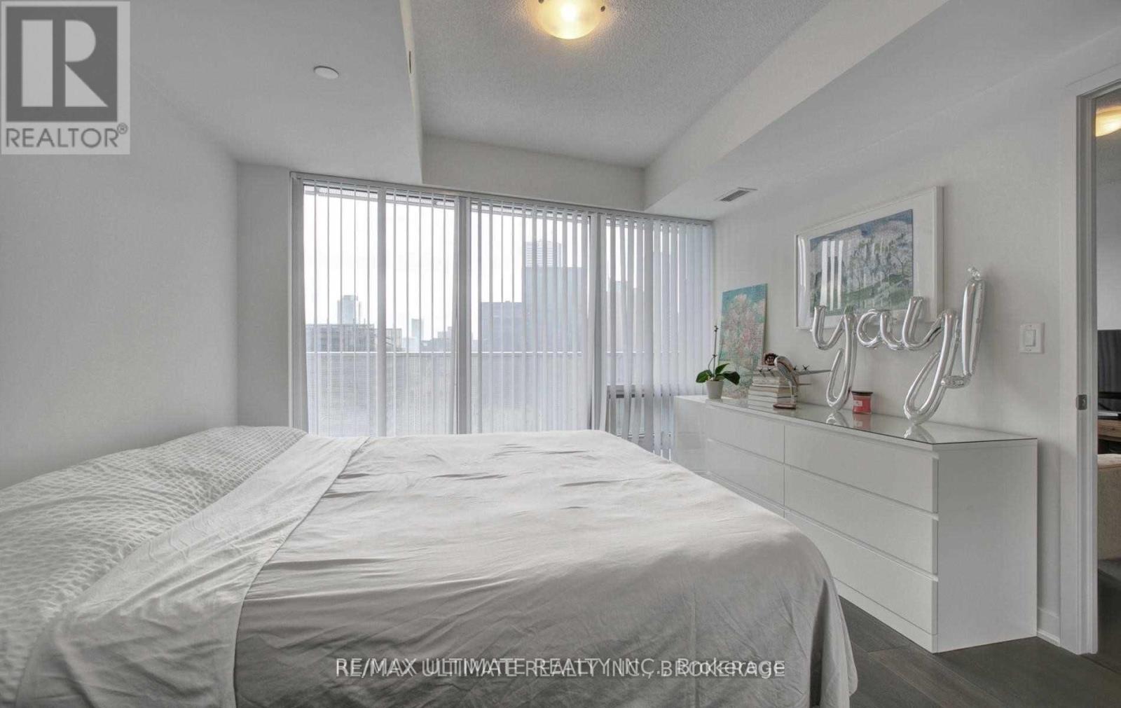 4203 - 88 Harbour Street, Toronto, Ontario  M5J 0C3 - Photo 12 - C13164356
