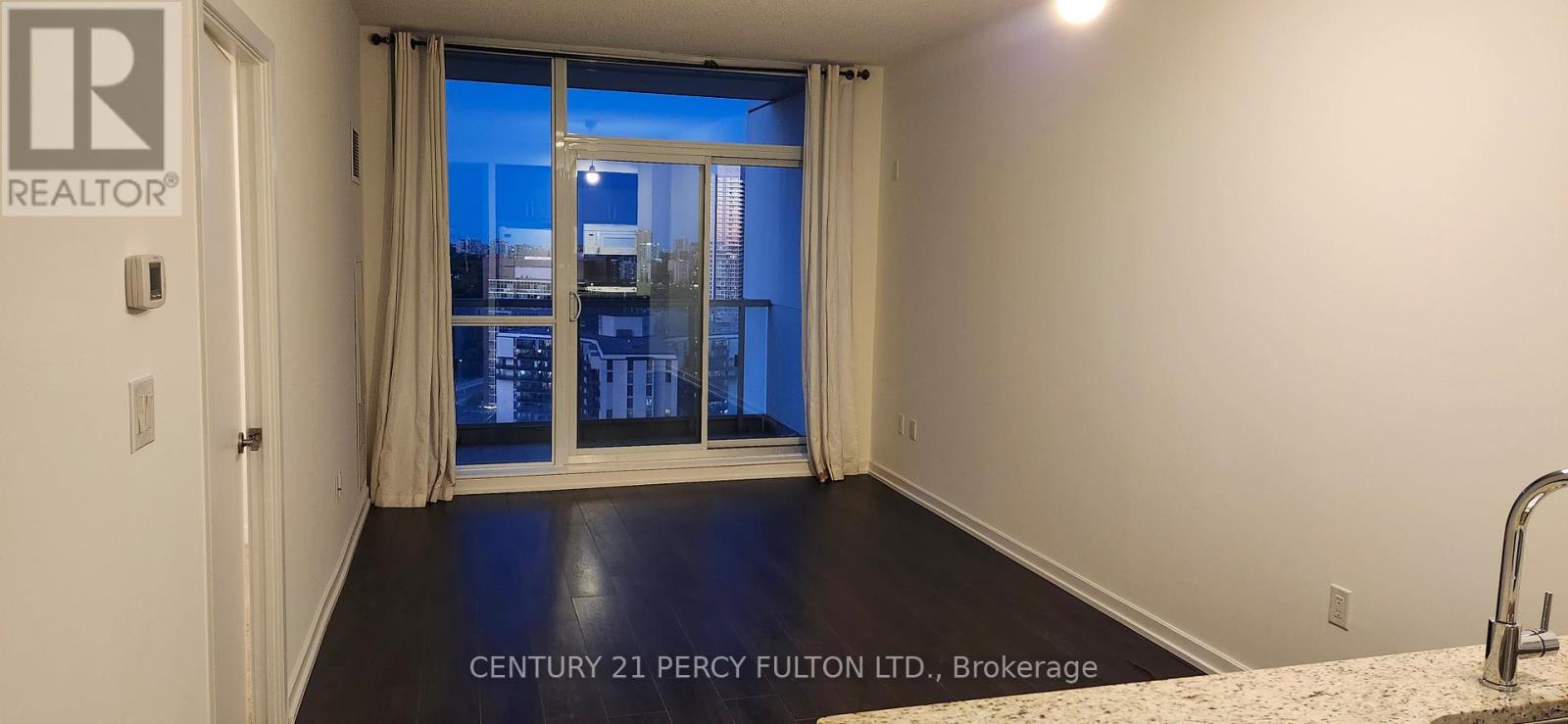 2301 - 70 Forest Manor Road, Toronto, Ontario  M2J 0A9 - Photo 4 - C13164368