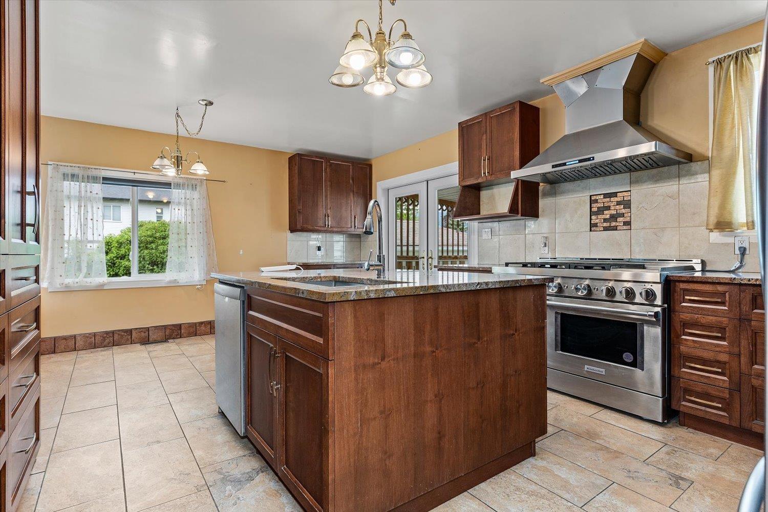 46057 Fourth Avenue, Chilliwack Downtown, Chilliwack, British Columbia  V2P 1N2 - Photo 14 - R3124974