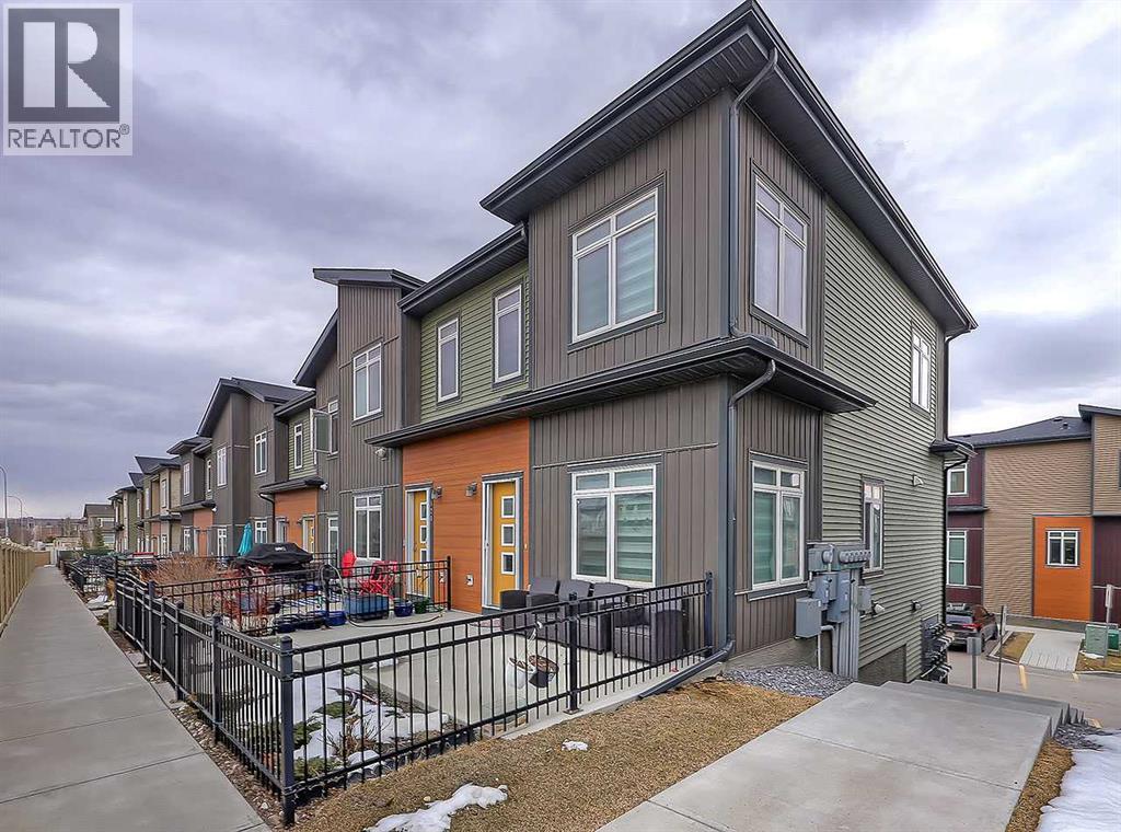 126 Sage Bluff Circle NW, Calgary, Alberta