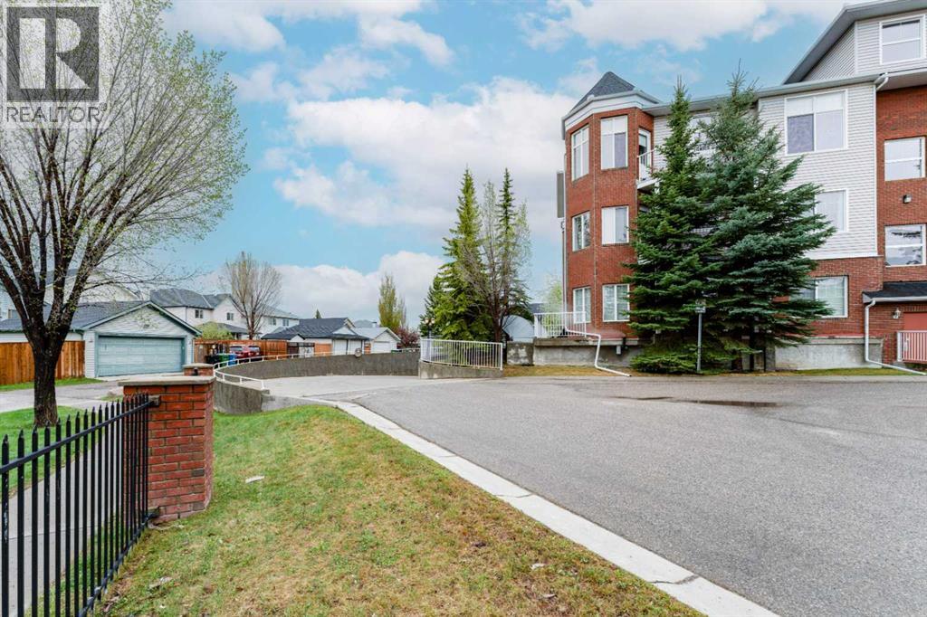 206, 8 Prestwick Pond Terrace SE, Calgary, Alberta  T2Z 4P3 - Photo 40 - A2312184
