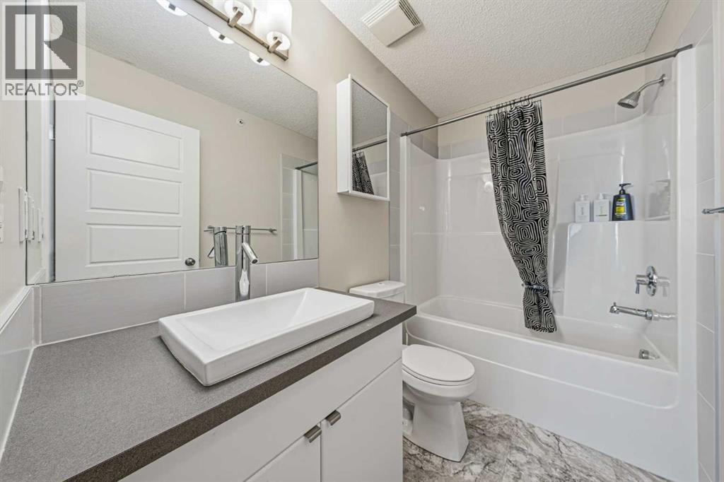 404, 207 Sunset Drive, Cochrane, Alberta  T4C 0H7 - Photo 10 - A2312696