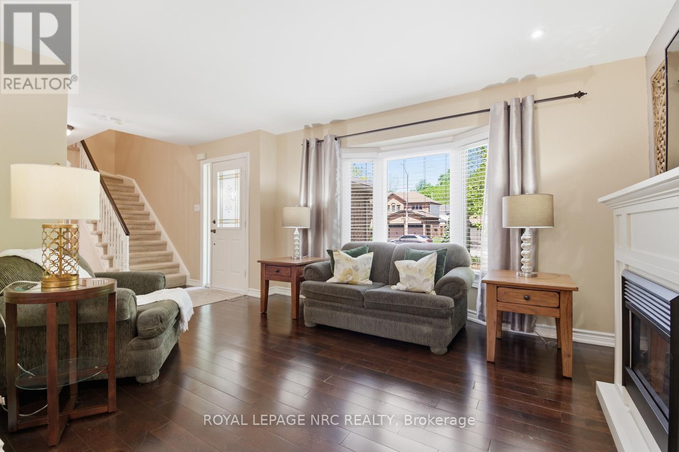 2 Meadowbrook Lane, Pelham, Ontario  L0S 1E4 - Photo 8 - X13164484