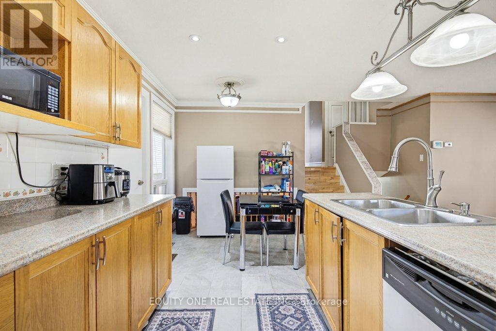 1112 Burgundy Lane, Ottawa, Ontario  K1C 2M8 - Photo 10 - X13164518