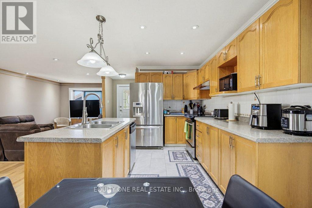 1112 Burgundy Lane, Ottawa, Ontario  K1C 2M8 - Photo 11 - X13164518