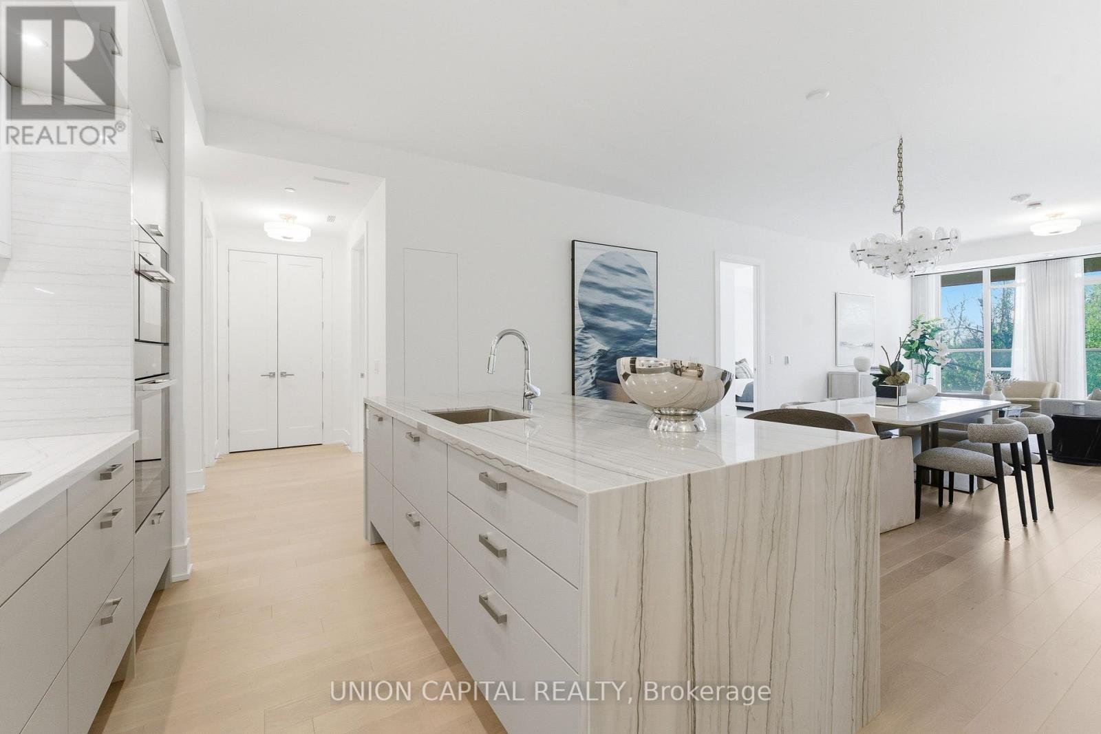 204 - 397 Royal Orchard Boulevard, Markham, Ontario  L3T 0H3 - Photo 11 - N13164322