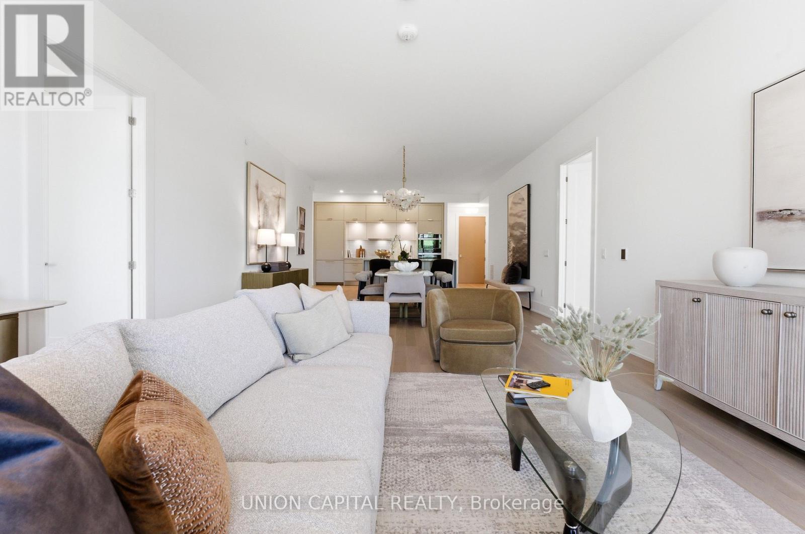 204 - 397 Royal Orchard Boulevard, Markham, Ontario  L3T 0H3 - Photo 2 - N13164322