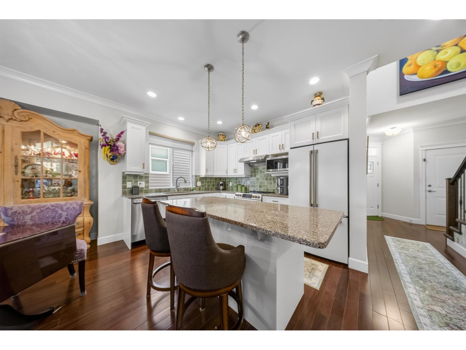 45863 S Foxridge Crescent, Vedder Crossing, Chilliwack, British Columbia  V2R 0P7 - Photo 8 - R3126873