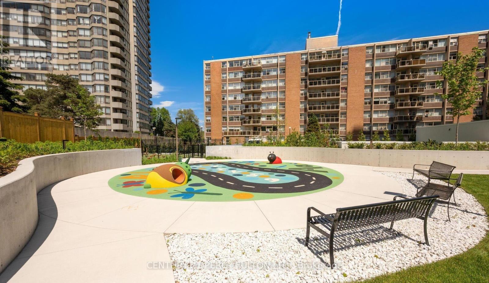1802 - 60 Central Park Roadway, Toronto, Ontario  M9A 0E6 - Photo 31 - W13164262